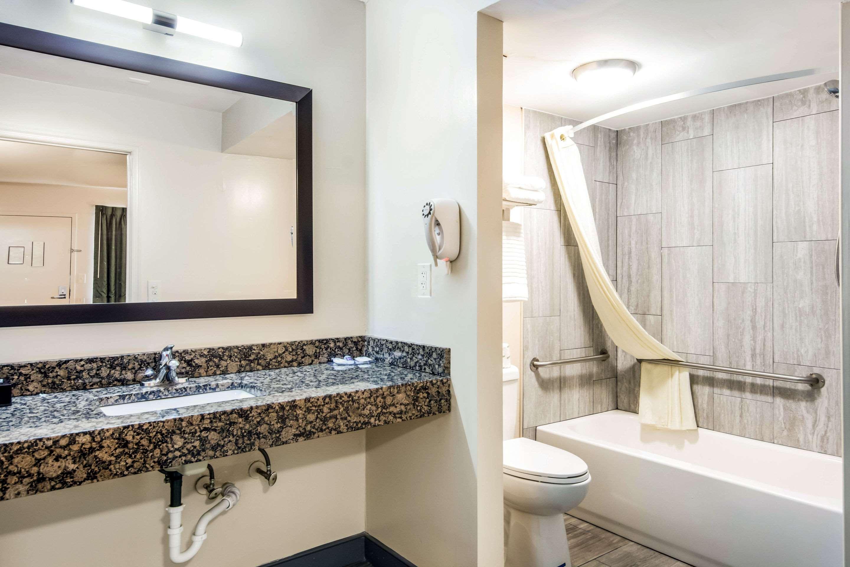 Rodeway Richmond South Mini-hôtel 2*